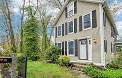 118 River Rd, Merrimac, MA 01860