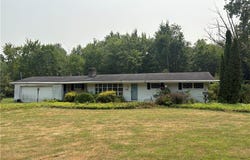 3085 State Road, Rock Creek, OH 44084