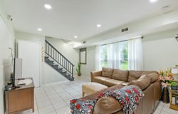 1301 N Glen Circle, Aurora, IL 60506