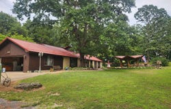 23752 State Highway Ra, Golden, MO 65658