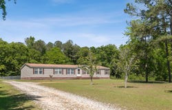 2856 Alabama 10, Clio, AL 36017