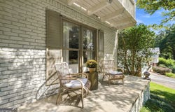 9875 La View Circle, Roswell, GA 30075