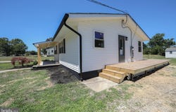 12 GARRISON Road, ELMER, NJ 08318