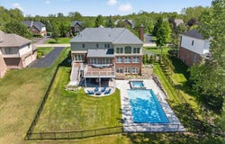 2931 Walnut Ridge Drive, Ann Arbor, MI 48103