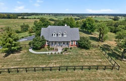 598 Victoria Way, Georgetown, KY 40324