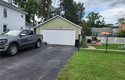 37 Maple Street, Auburn, NY 13021