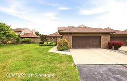 2715 Inverness Drive, Bay City, MI 48706