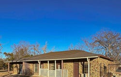 608 4th Street, Blanco, TX 78606