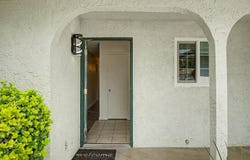 204 Clemmensen Ave, Madera, CA 93637
