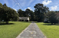 320 Skipper Lane, Yorktown, VA 23693