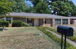 1922 Lee St, Longview, TX 75604