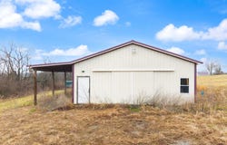 433 Lake View Road, Ewing, KY 41039