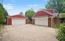 370 Kimberly Road, Akron, OH 44313