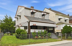 1436 Evandale Rd, Marshall Shadeland, PA 15212