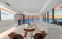 601 NE 36th St, Miami, FL 33137