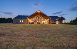 8615 County Road 534, Whitewright, TX 75491