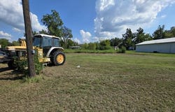 910 N 1st Street, TIMPSON, TX 75975