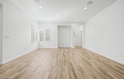 3935 E ROUGH RIDER Road, Phoenix, AZ 85050