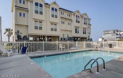104 Summer Winds Place, Surf City, NC 28445