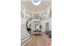 722 N Camden Dr, Beverly Hills, CA 90210