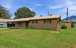 107 W Bell Avenue, Mendenhall, MS 39114