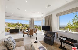 1380 Summitridge Pl, Beverly Hills, CA 90210