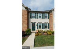 636 COBBLESTONE Lane, LANCASTER, PA 17601