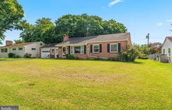 17625 YORK Road, HAGERSTOWN, MD 21740