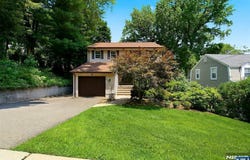 308 Ross Avenue, Hackensack, NJ 07601