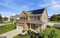 2570 SKEETER Court, WALDORF, MD 20603