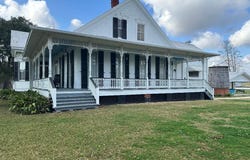 8908 LA-182, Franklin, LA 70538