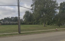 11878 Stephens Rd, Warren, MI 48089
