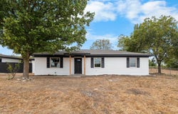 550 Hodge Road, Eddy, TX 76524