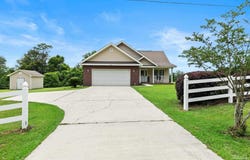 3811 N Century Blvd, Mcdavid, FL 32568