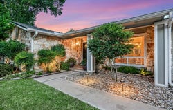 10909 Rustic Manor Ln, Austin, TX 78750