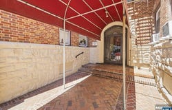 6015 E Blvd, West New York, NJ 07093