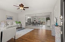 115 Pinetree Lane, Easley, SC 29640