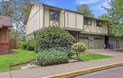 1359 CITY VIEW St, Eugene, OR 97402