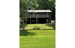 135 River Place Ln, Galax, VA 24333