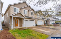 888 Morning Glory St, Independence, OR 97351