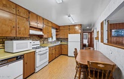 319 Grooms Road, Halfmoon, NY 12065