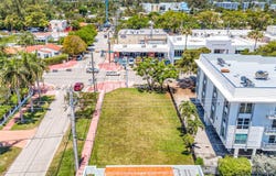 1240 71st St, Miami Beach, FL 33141