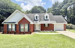 108 COLONIAL CIRCLE, CLANTON, AL 35045