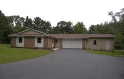 217 Ra Mar Drive, Warsaw, IN 46580