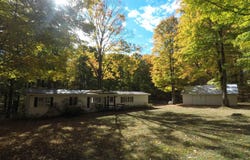 7841 W 28 Road, Harrietta, MI 49638