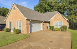 358 Fairway Oaks Drive, Hernando, MS 38632