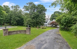 16 Apple Summit Lane, Lagrangeville, NY 12540