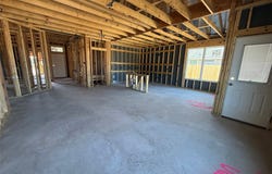 107 Jenjira Way, McGregor, TX 76657