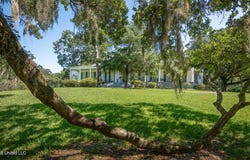 131 Winchester Road, Natchez, MS 39120