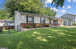20 CARDINAL Drive, HANOVER, PA 17331